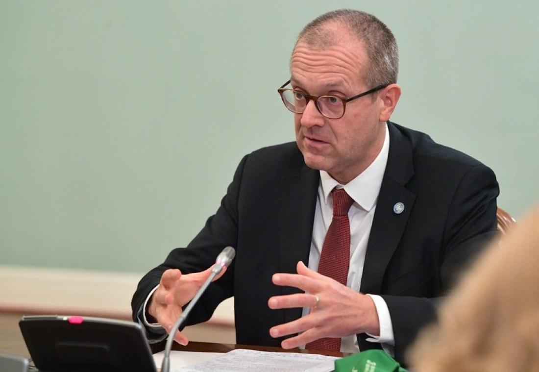 WHO-directeur Hans Kluge: "Scholen openhouden is belangrijk"