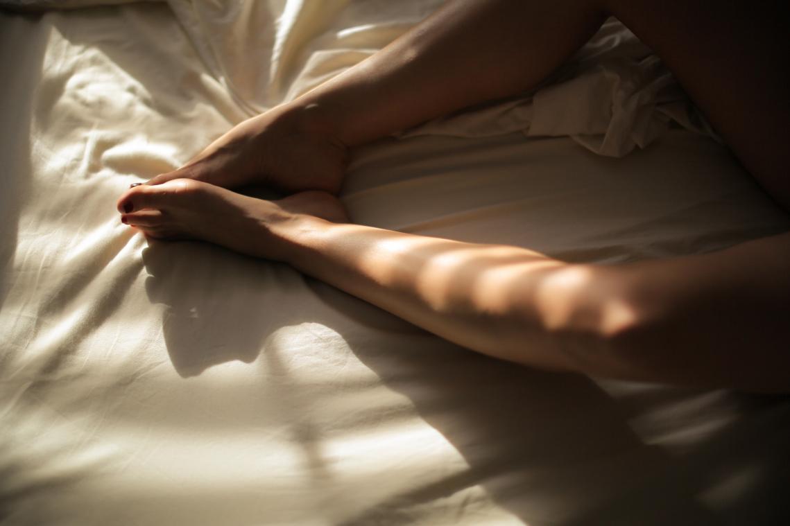 Vrouwen wereldwijd wild enthousiast over DIT seksspeeltje: "Eindeloze orgasmes"