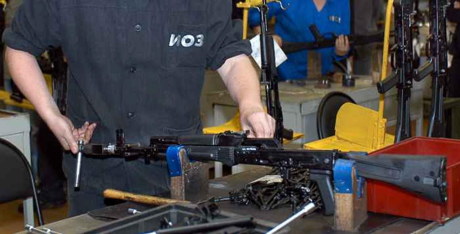 Kalasjnikov lanceert een kledinglijn