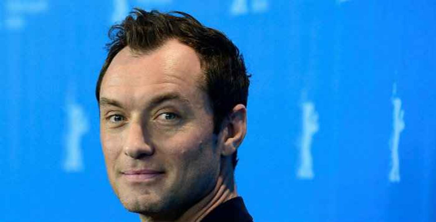Jude Law speelt hoofdrol in nieuw toneelstuk van Ivo van Hove