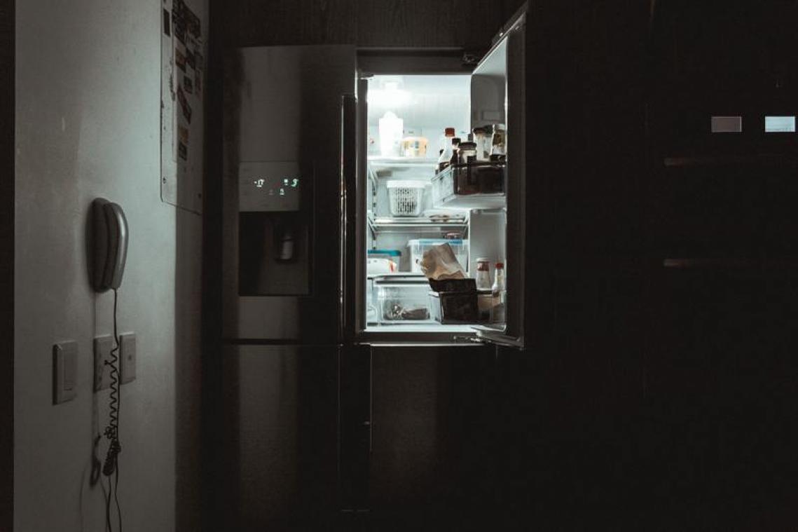 LIFEHACK. Zo maak je binnen enkele seconden extra ruimte in je frigo