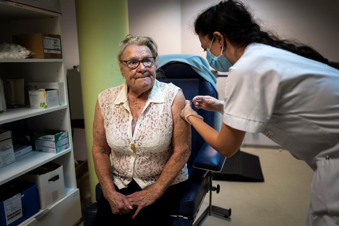 "Vrijwel zeker dat vaccin ook gaat werken tegen gemuteerde virus"
