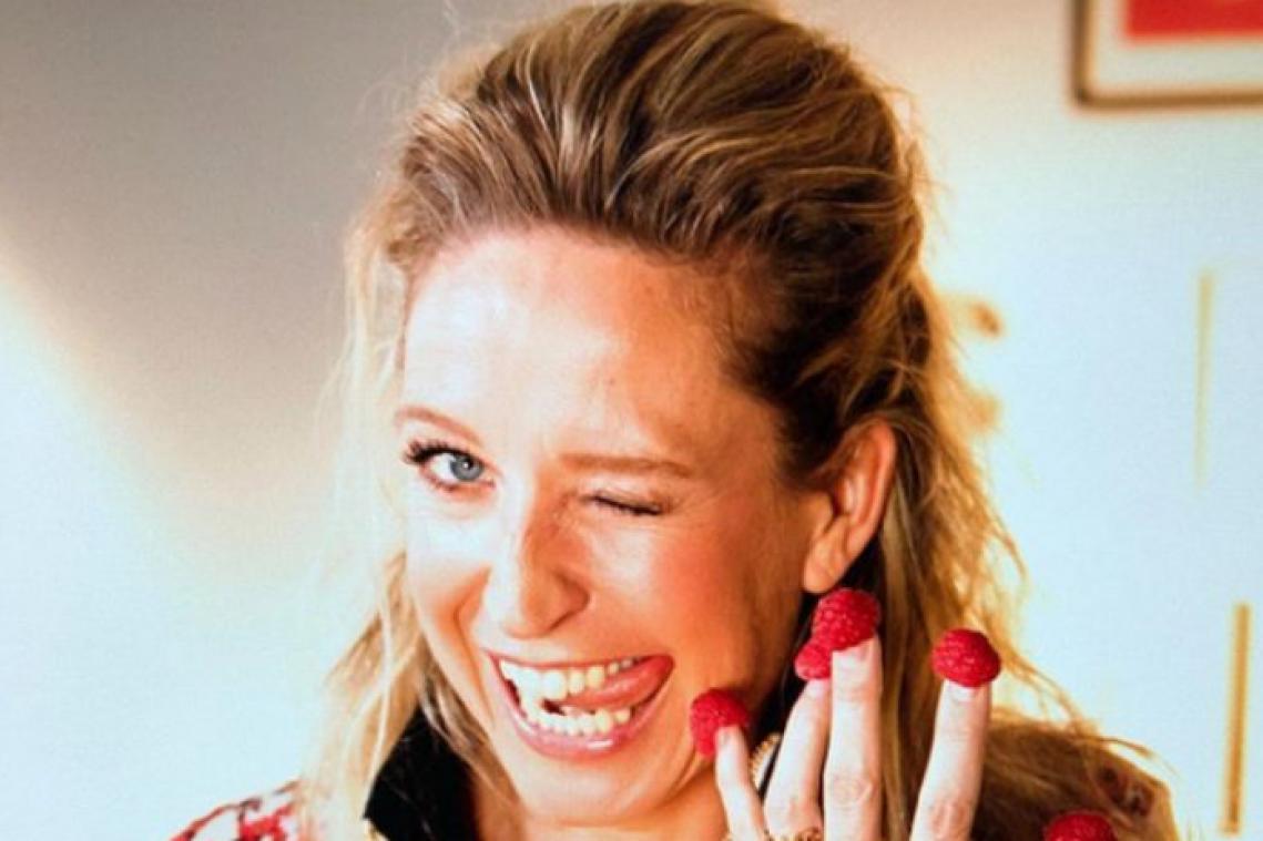 Presentatrice Cath Luyten deelt blijde boodschap met de wereld