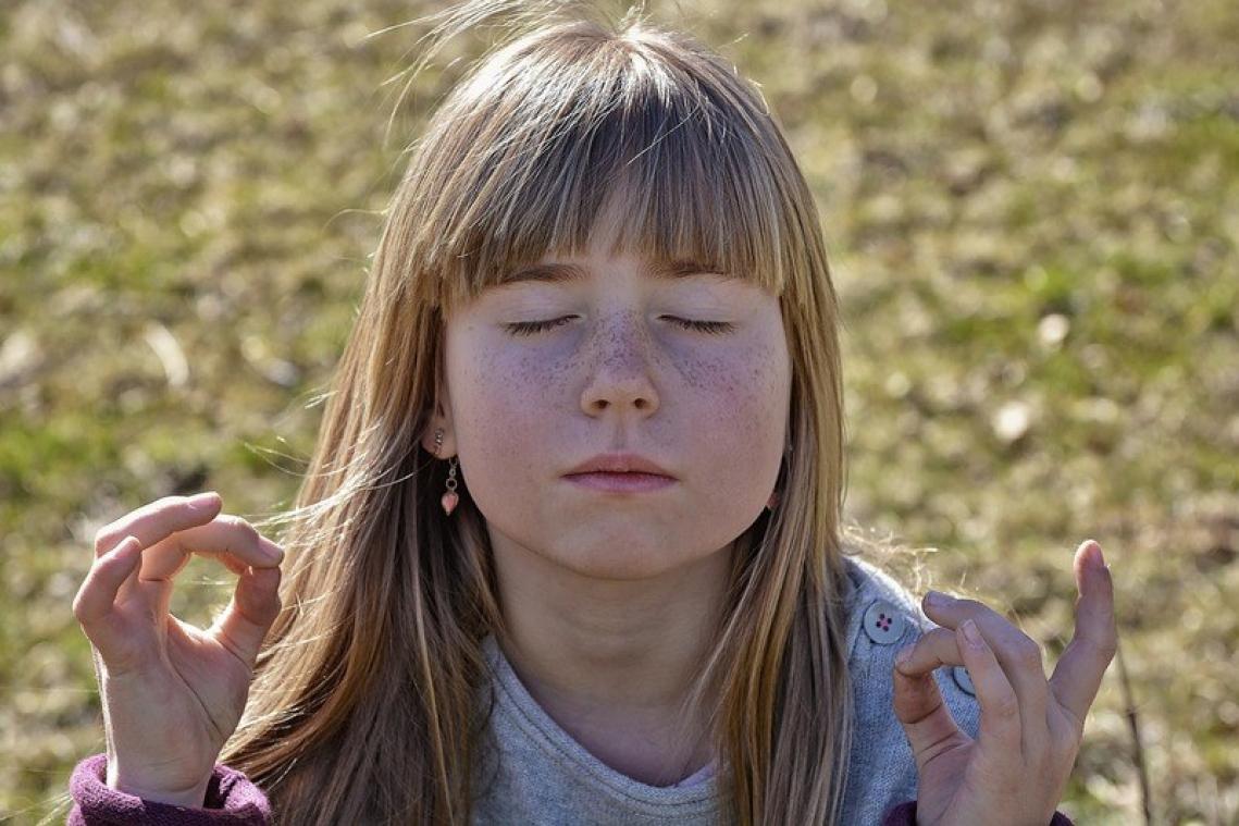 Mediteren met jonge kinderen: zo doe je dat!