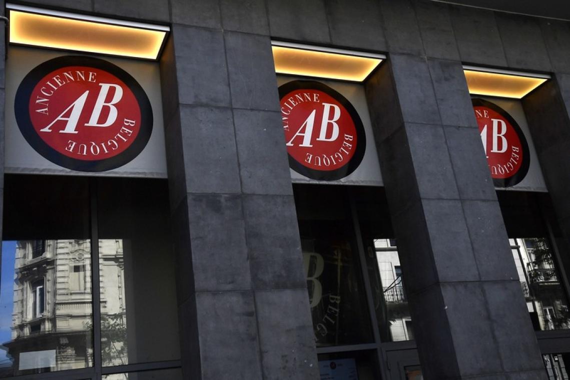 AB lanceert nieuwe look en alternatief online programma