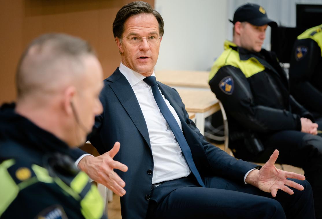 "Nederland schrapt volgende week avondklok"