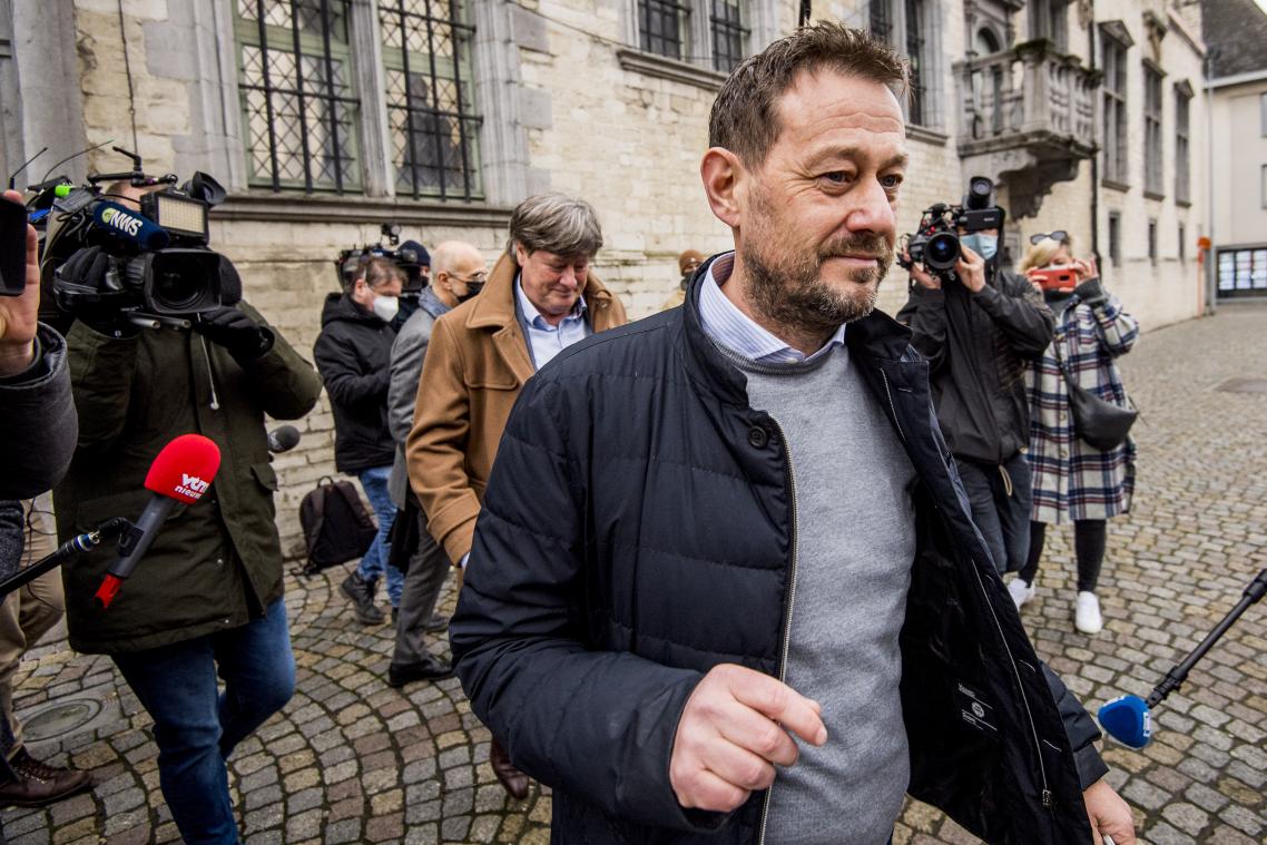 "Reportage 'Telefacts Nu' baseert zich enkel op informatie van Bart De Pauw"