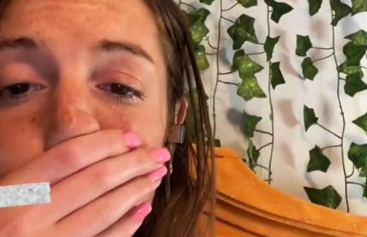OH NEE! Vrouw stuurt cv naar werkgever, maar begaat GÊNANTE blunder (video)