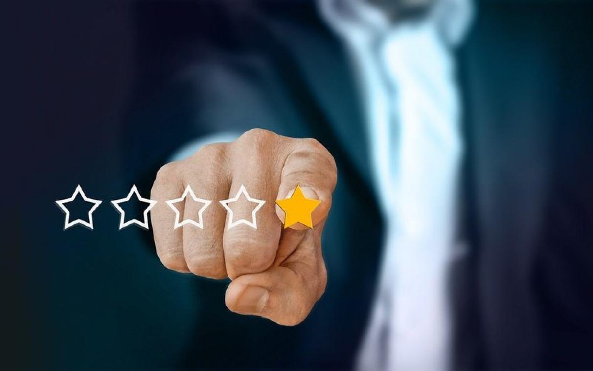 BIZAR. Acht keren waarin mensen zich volledig lieten gaan in een review