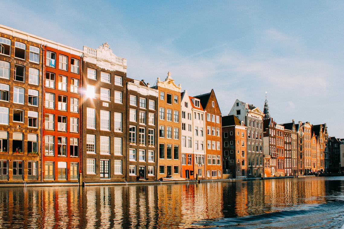 Dit is hoe Amsterdam er in de bergen zou uitzien (video)