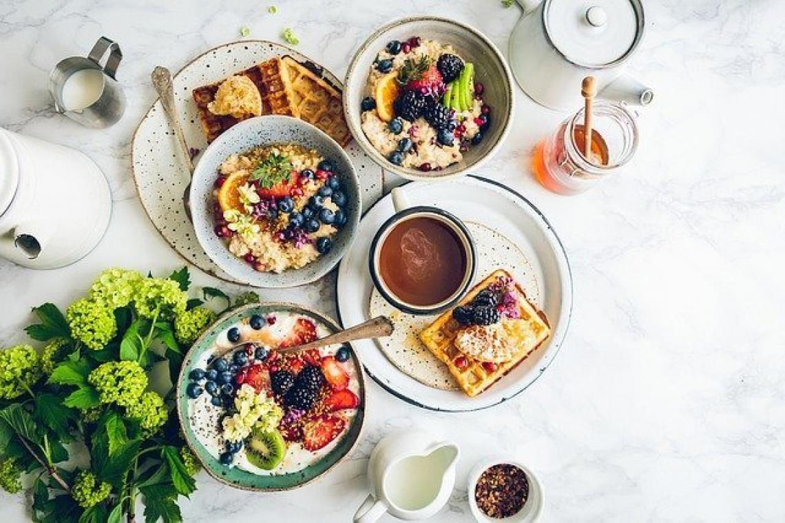 Rustig aan je week beginnen? Test dan eens de silent breakfast uit