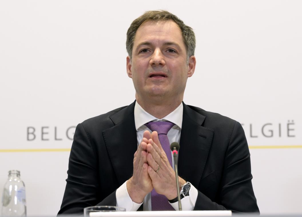 De Croo gaat op de rem staan: "Grote versoepelingen pas beheersbaar vanaf mei"