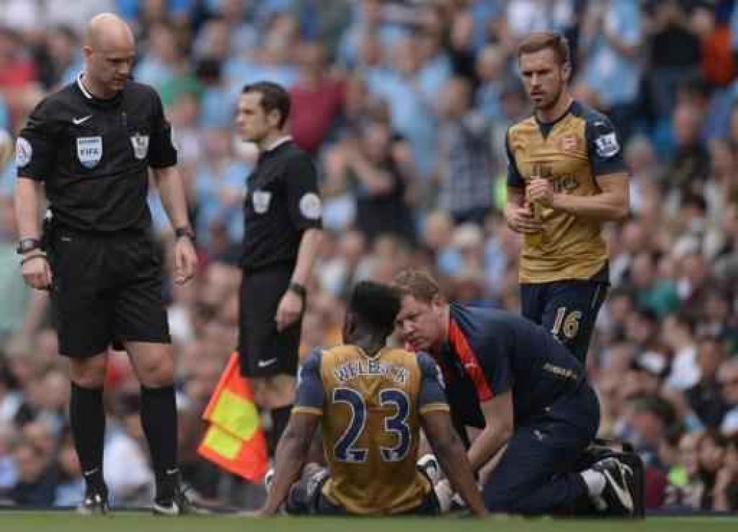 Danny Welbeck is negen maanden out na knieoperatie