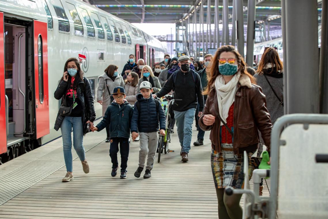 Staking laat zich ook op het spoor voelen: bijna de helft van de treinen rijdt niet uit