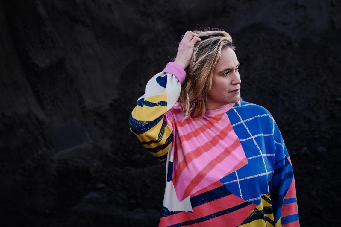 SOUNDCHECK. Chantal Acda kwam in de eerste lockdown zichzelf tegen: «Ik werd overvallen door een existentiële eenzaamheid»