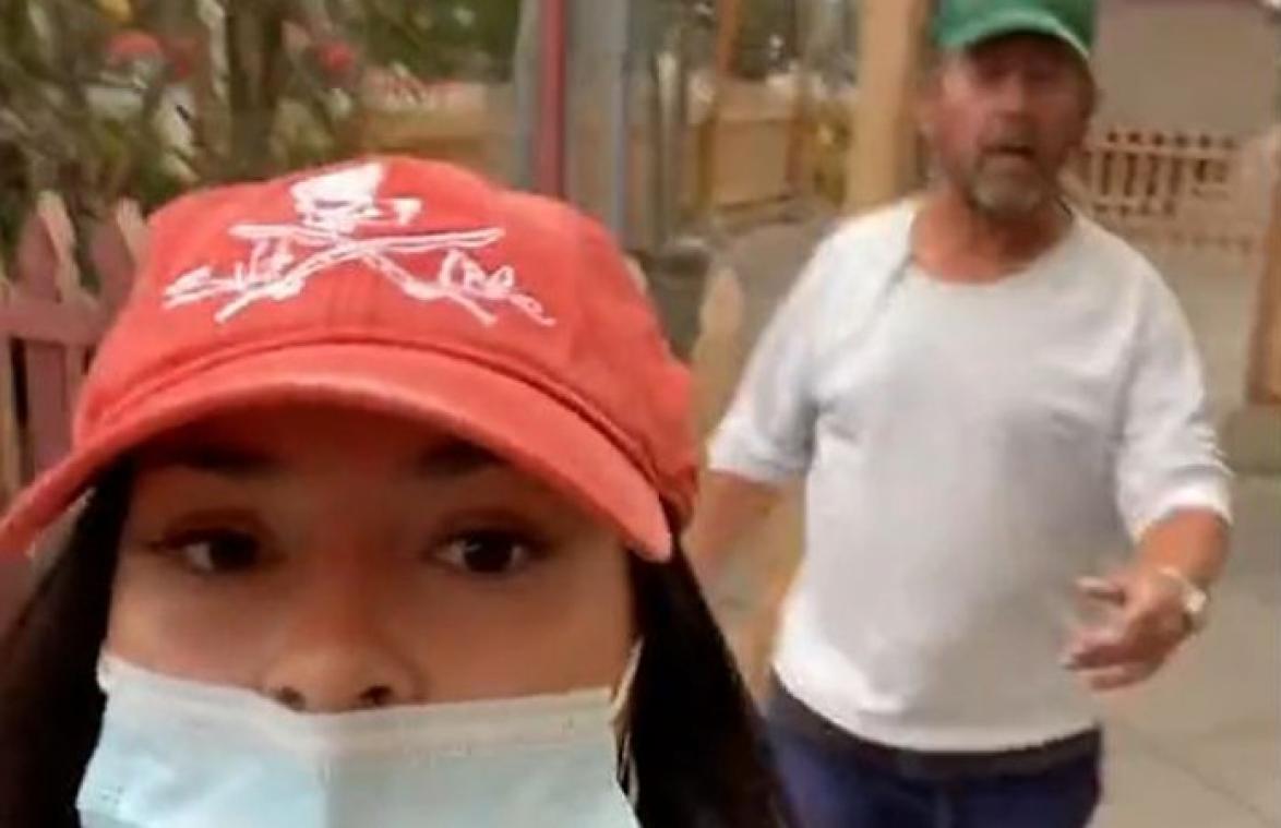 Vrouw filmt opdringerige man terwijl hij haar achtervolgt: "Laat me met rust!" (video)