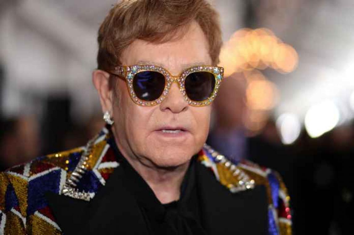 Elton John heeft het gehad met internettrollen: Mensen zijn zo wreed voor elkaar