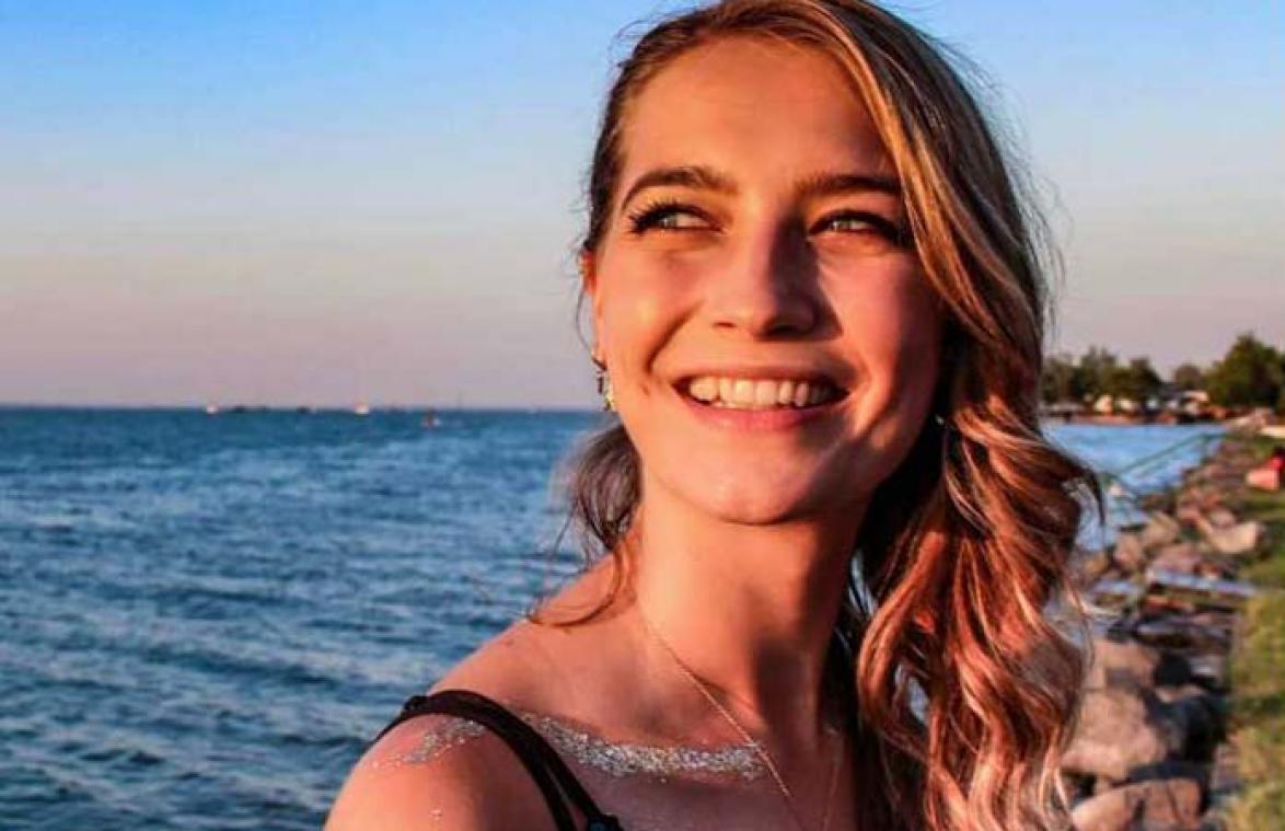 Tinne Oltmans antwoordt op onverwachte vraag van fan: "Was je zwanger?" (foto)