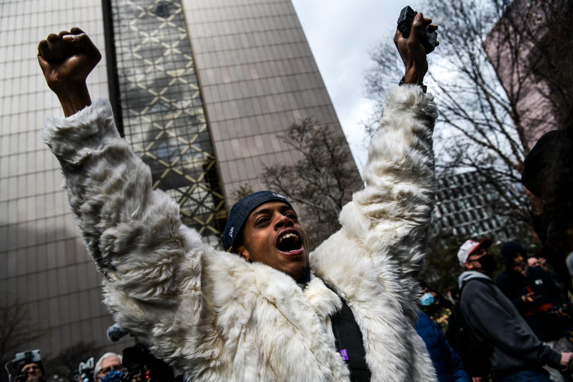 IN BEELD. Euforie in Minneapolis na uitspraak in proces over George Floyd