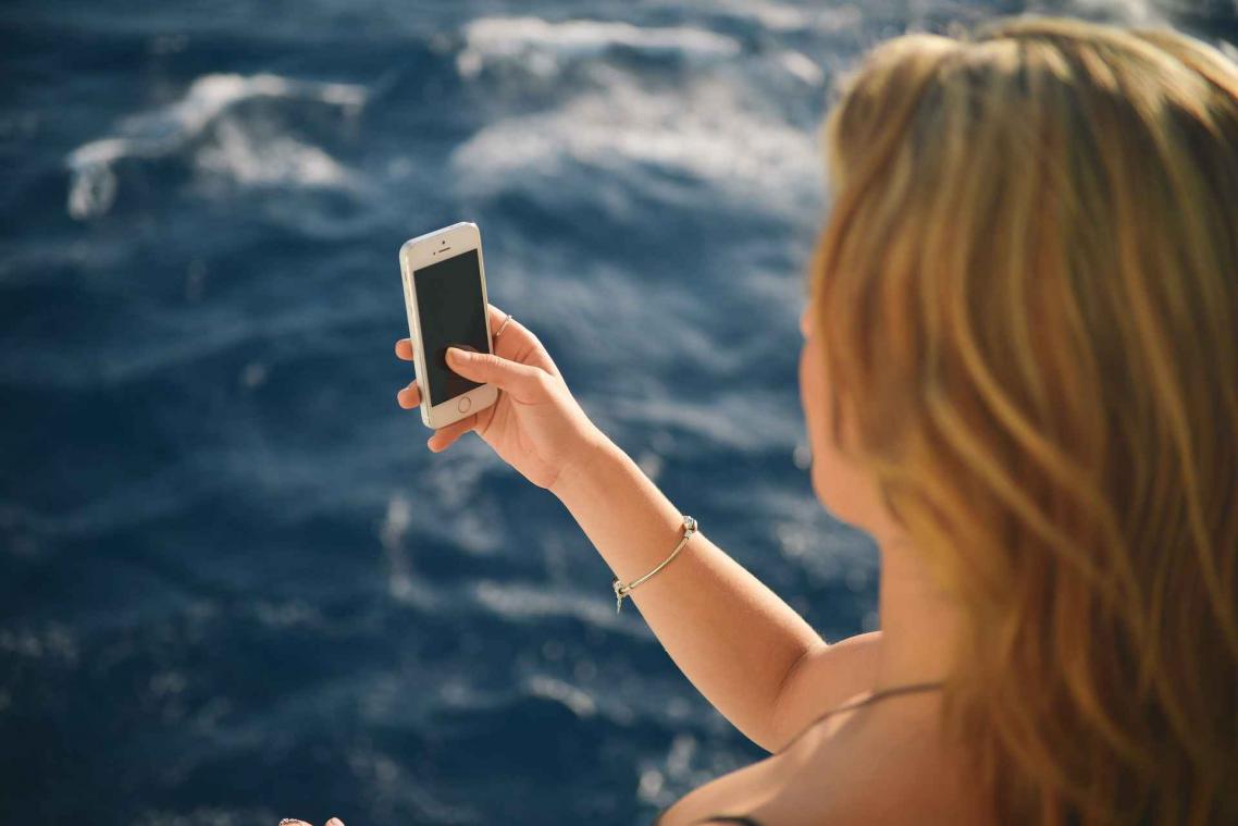 Bijna een jongere op tien doet aan sexting