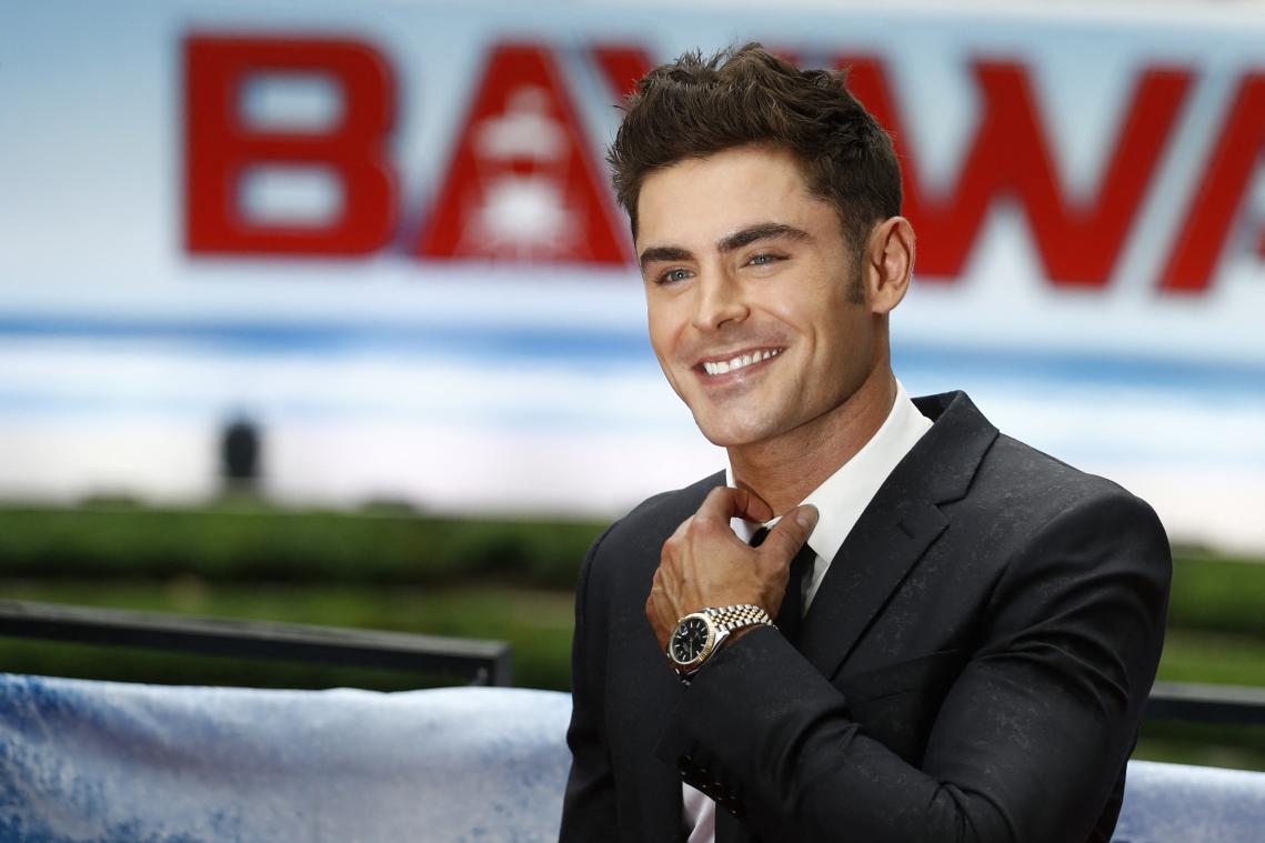 Fans in shock als ze 'nieuw gezicht' van Zac Efron zien: is plastische chirurgie de boosdoener? (foto)