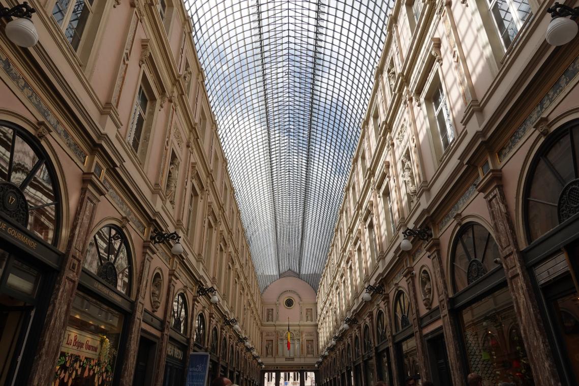 Op deze historische Brusselse locatie kan je een yogales meepikken