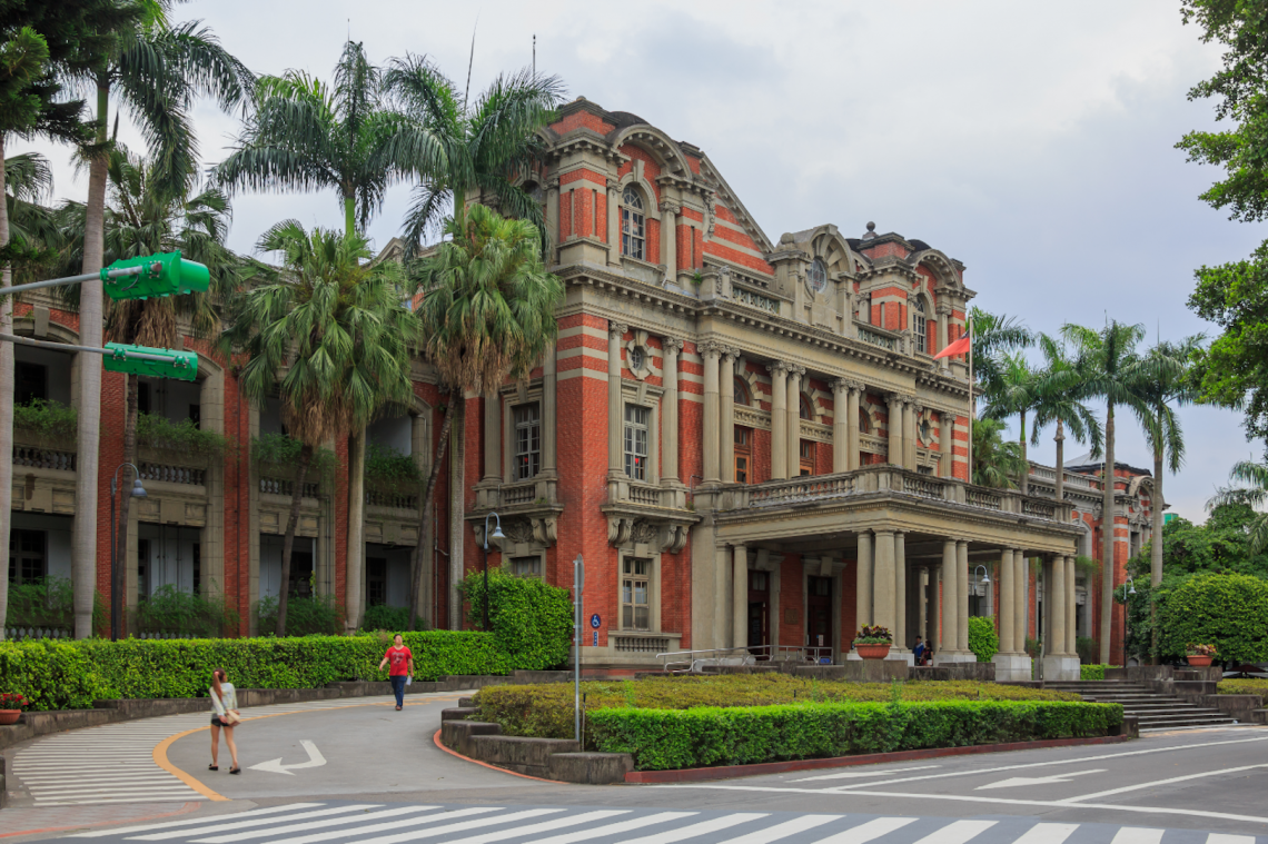 De vijf beste universiteiten buiten de rijke, ontwikkelde wereld