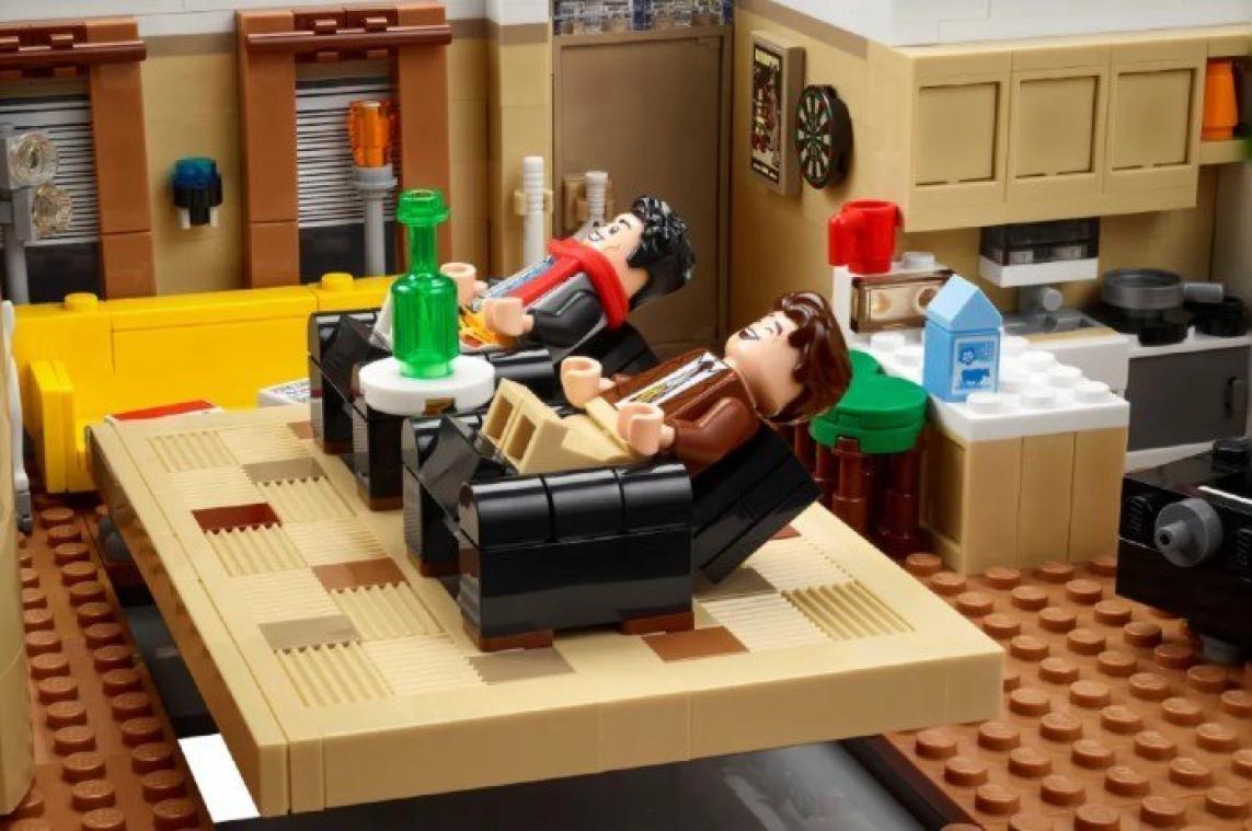 LEGO lanceert enorme 'Friends'-bouwset met deze iconische details