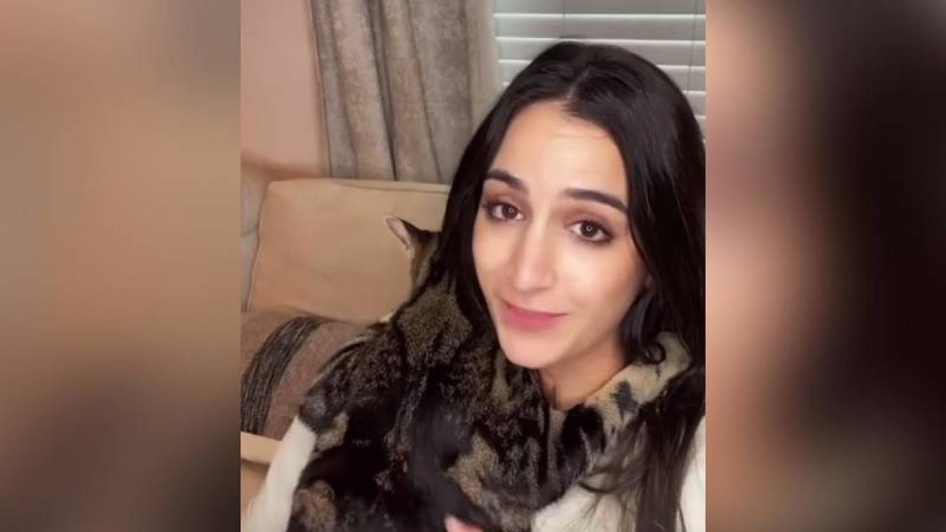 CUTE. Deze kat heeft wat last van verlatingsangst (video's)