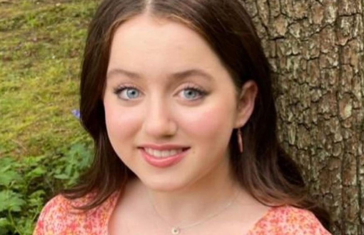 Bekende zangeres deelt foto van dochter. Zie jij wie haar moeder is?