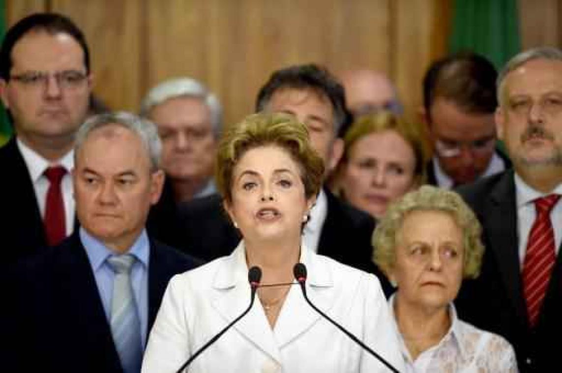 Rousseff roept haar landgenoten tot "mobilisatie" tegen de "staatsgreep" op