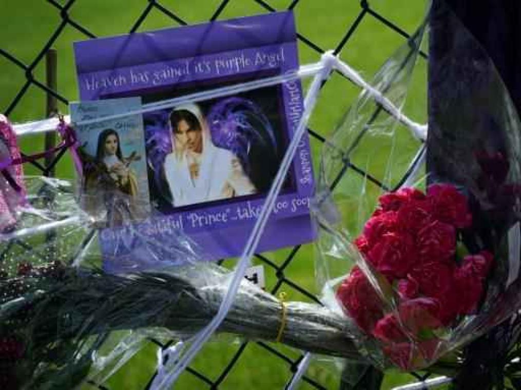 Religieuze privéherdenking voor Prince