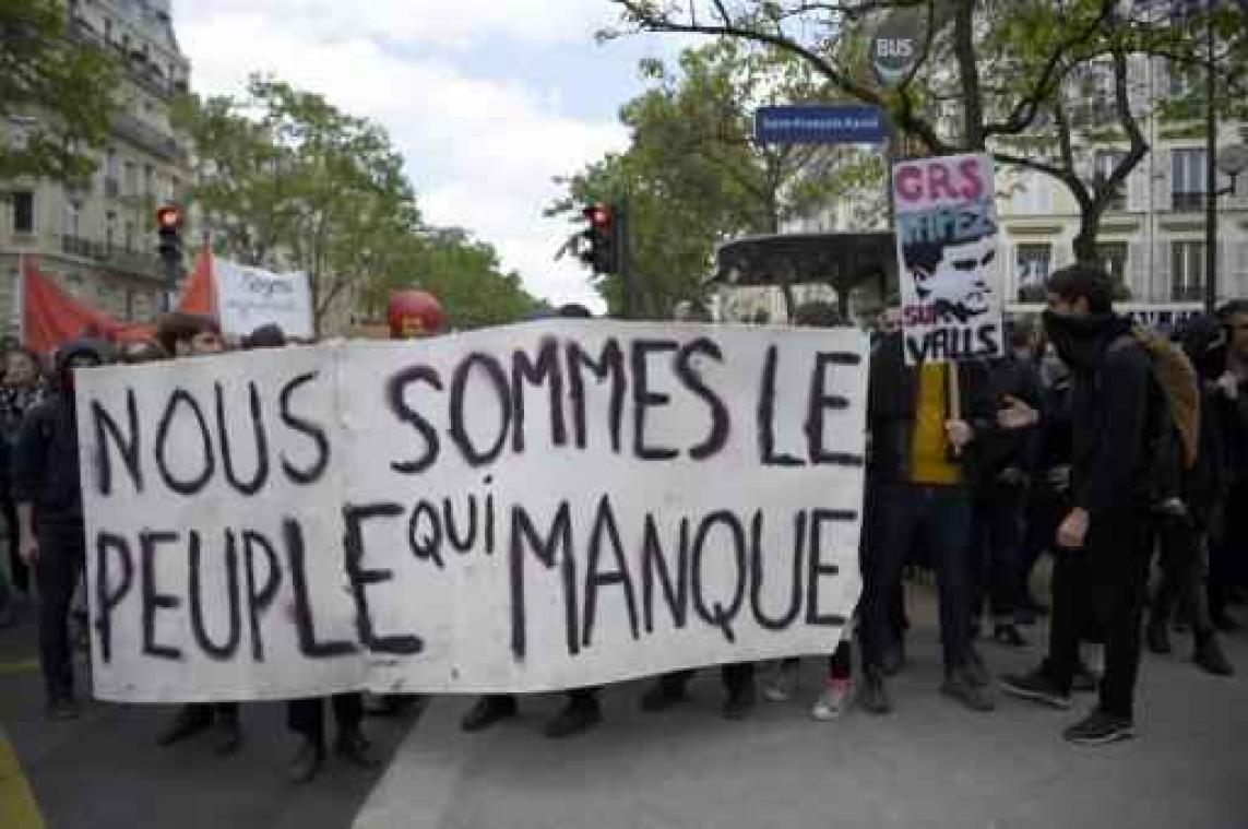 Franse president houdt vast aan hervormingen ondanks zware protesten