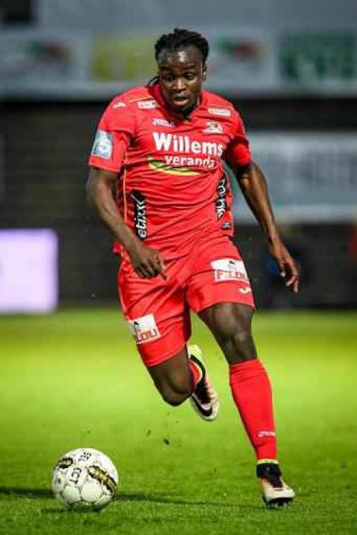 Jordan Lukaku tekent present op training, Radja Nainggolan ontbreekt