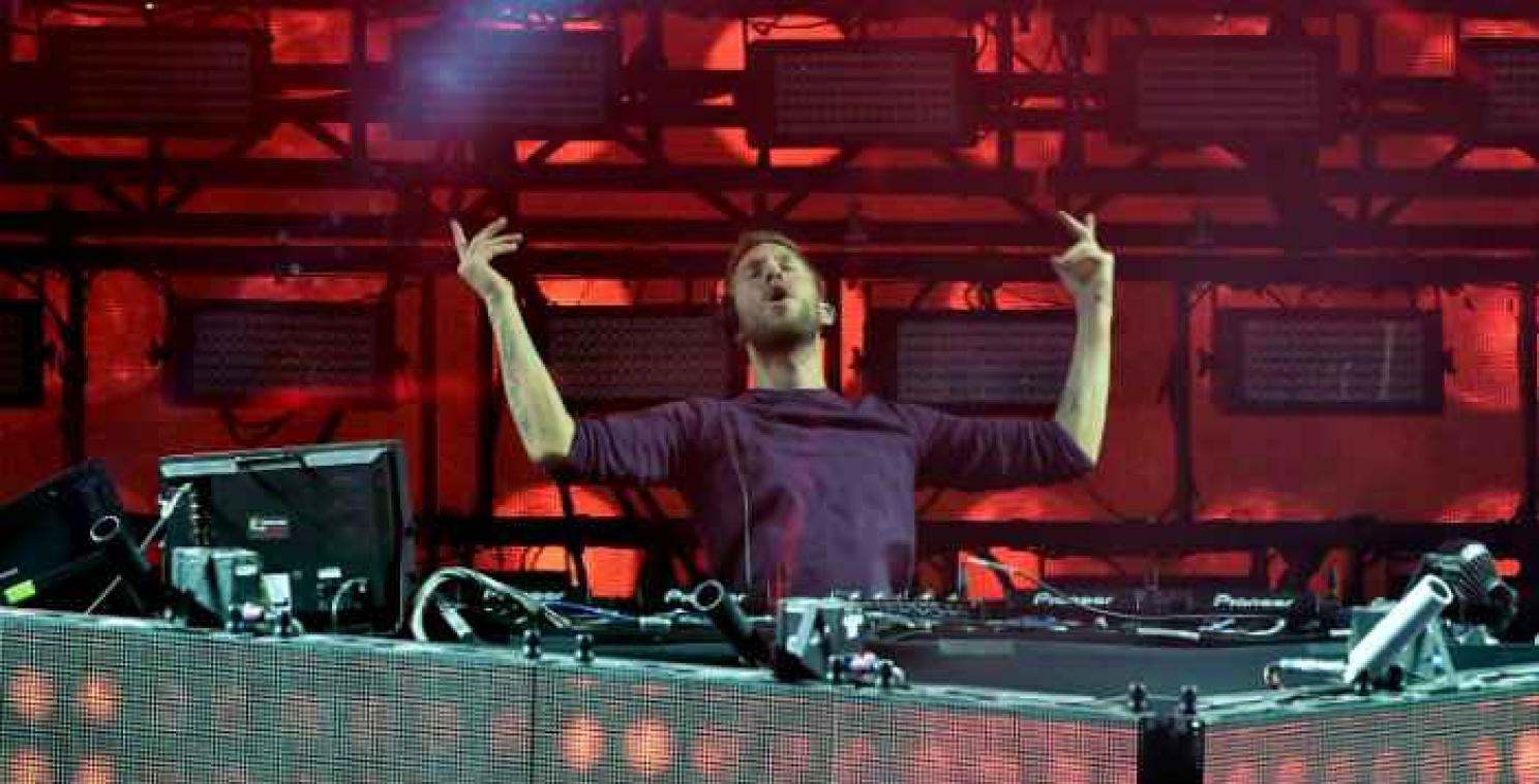 Calvin Harris gewond na auto-ongeval