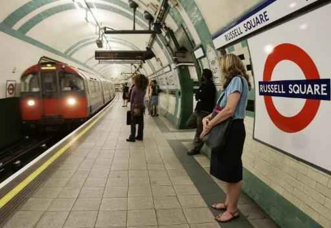 Vanaf 19 augustus rijdt Londense metro ook 's nachts