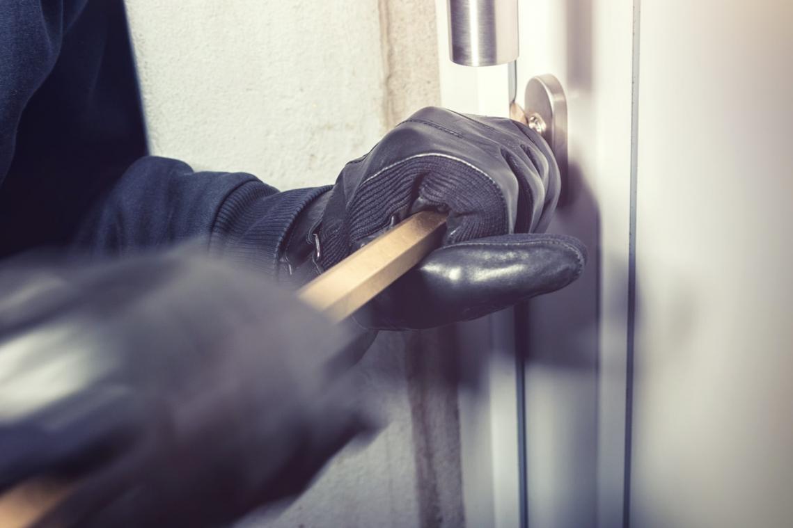 Zorgen voor meer privacy in huis om inbrekers te weren
