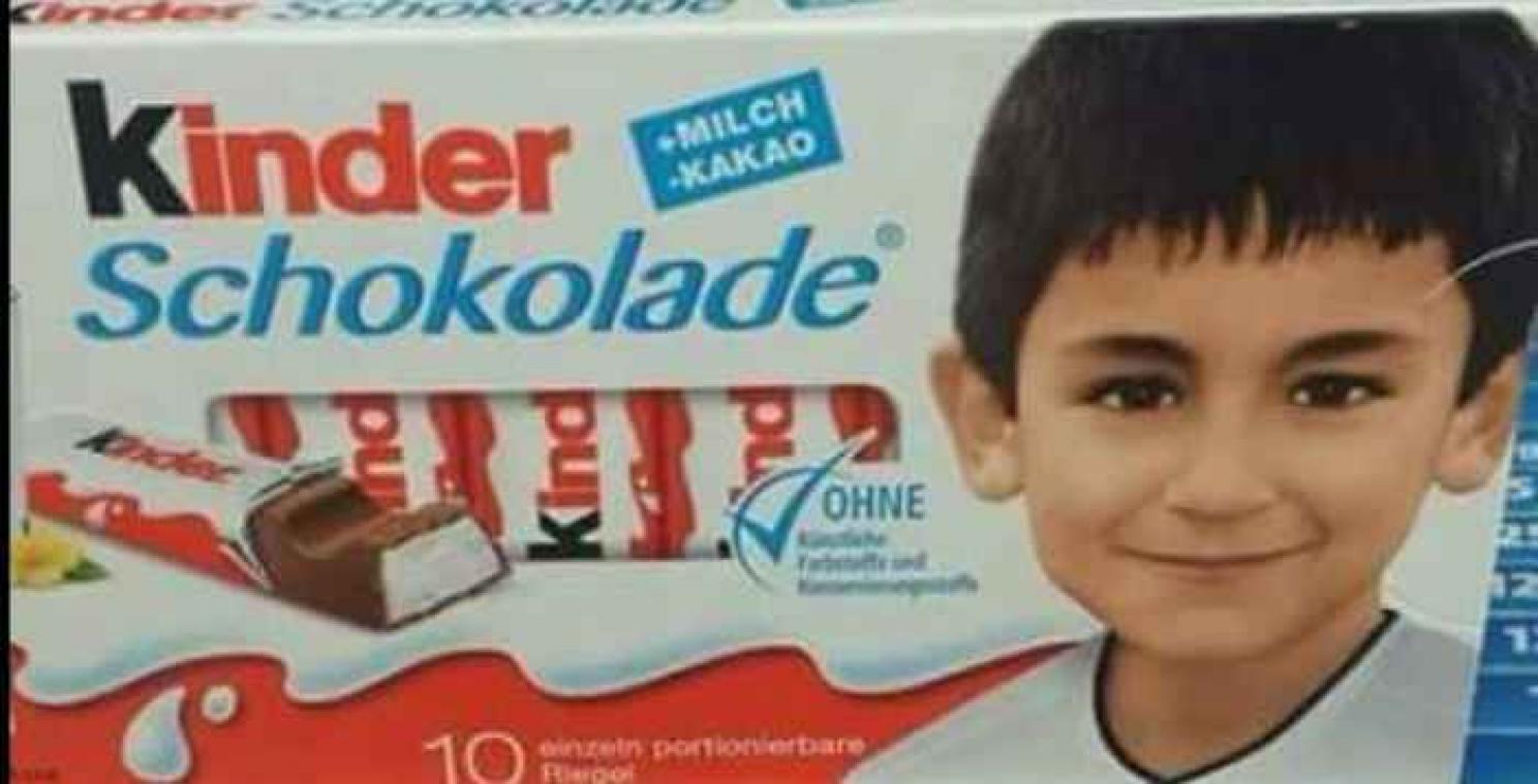 Pegida hekelt chocolade met kinderfoto's van 'die Mannschaft'