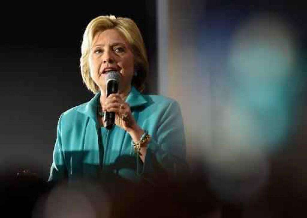 Hillary Clinton heeft met e-mails tegen regels van State Department gezondigd