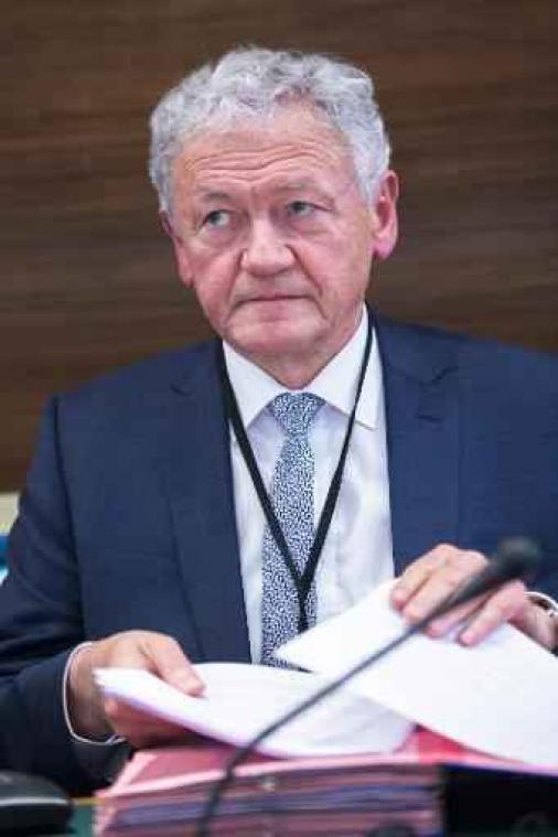 Minister Bellot betreurt spoorstaking