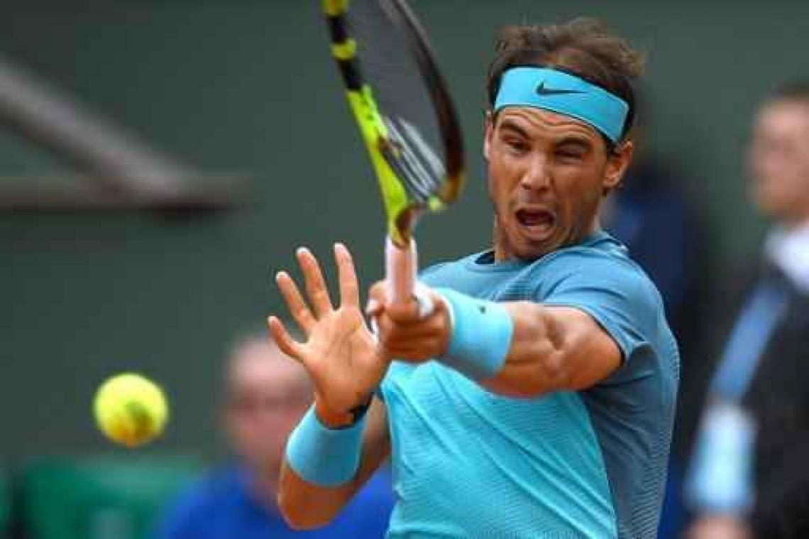 Rafael Nadal blijft op koers voor tiende titel in Parijs