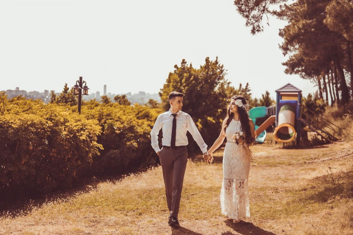 Bestemming ‘I Do’: hoe je de perfecte locatie kiest voor je trouw fotoshoot