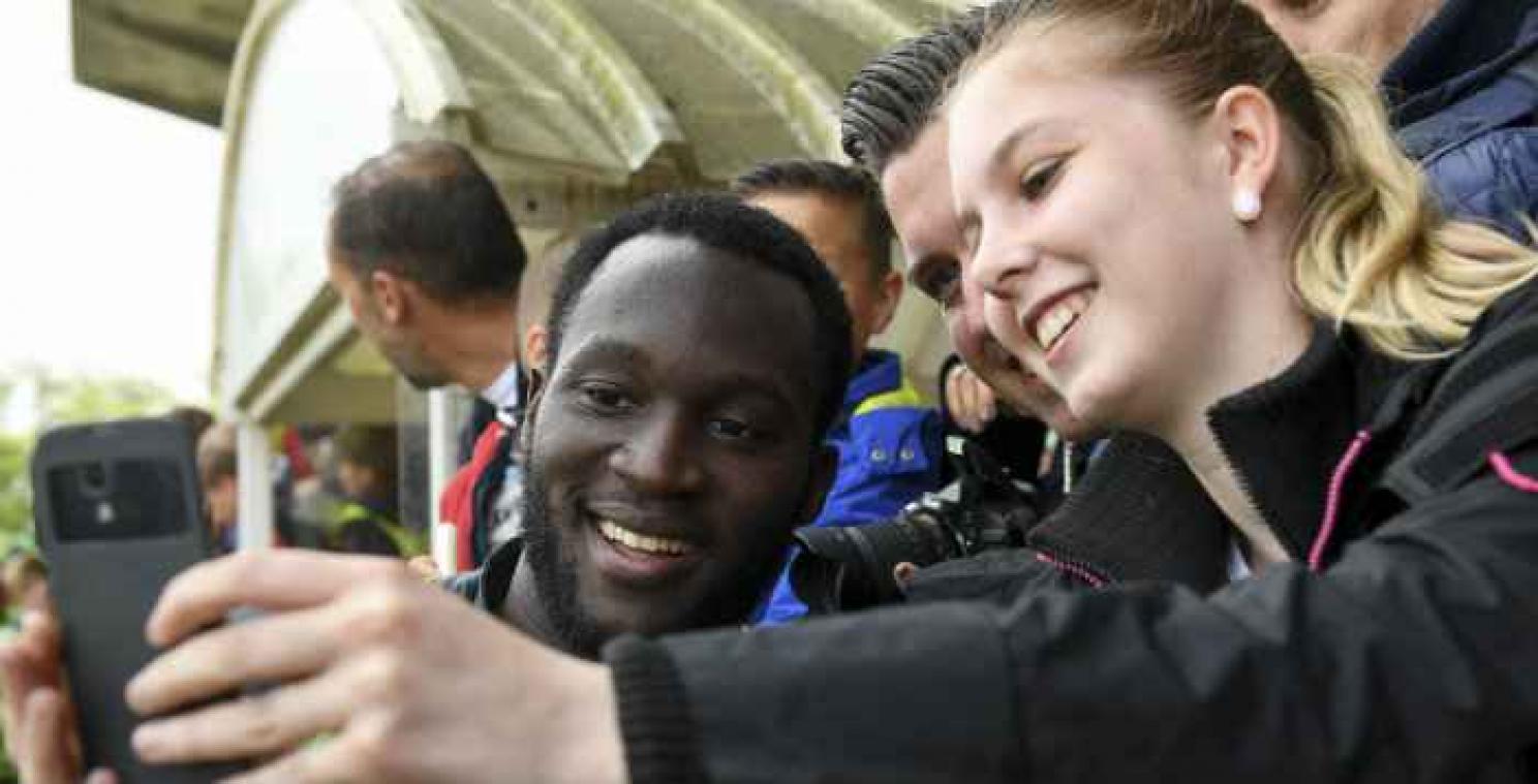Vrouwonvriendelijke reactie Lukaku zet kwaad bloed