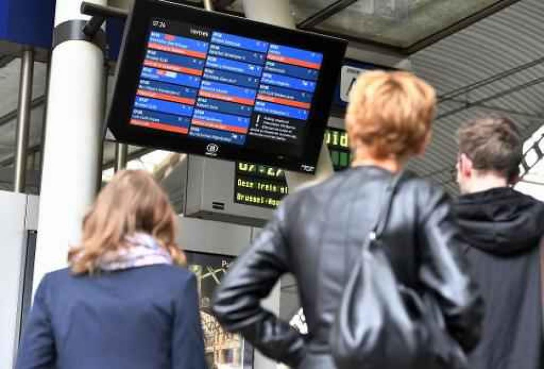 In Vlaanderen rijdt 58 procent treinen, in Wallonië zo goed als geen treinverkeer