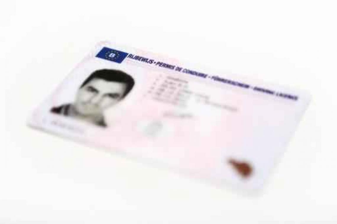 Rijbewijs en paspoort in sommige gemeenten helft duurder