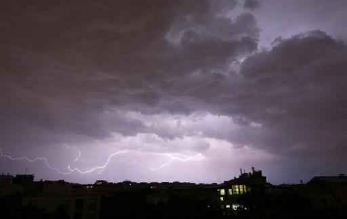 Tien kinderen gewond na blikseminslag in park in Parijs - zes in kritieke toestand