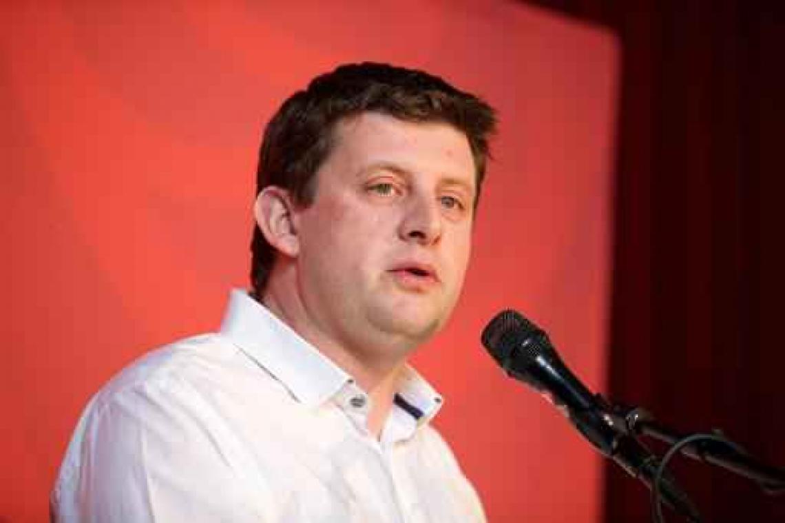 Crombez vraagt bonden te stoppen met wilde stakingen