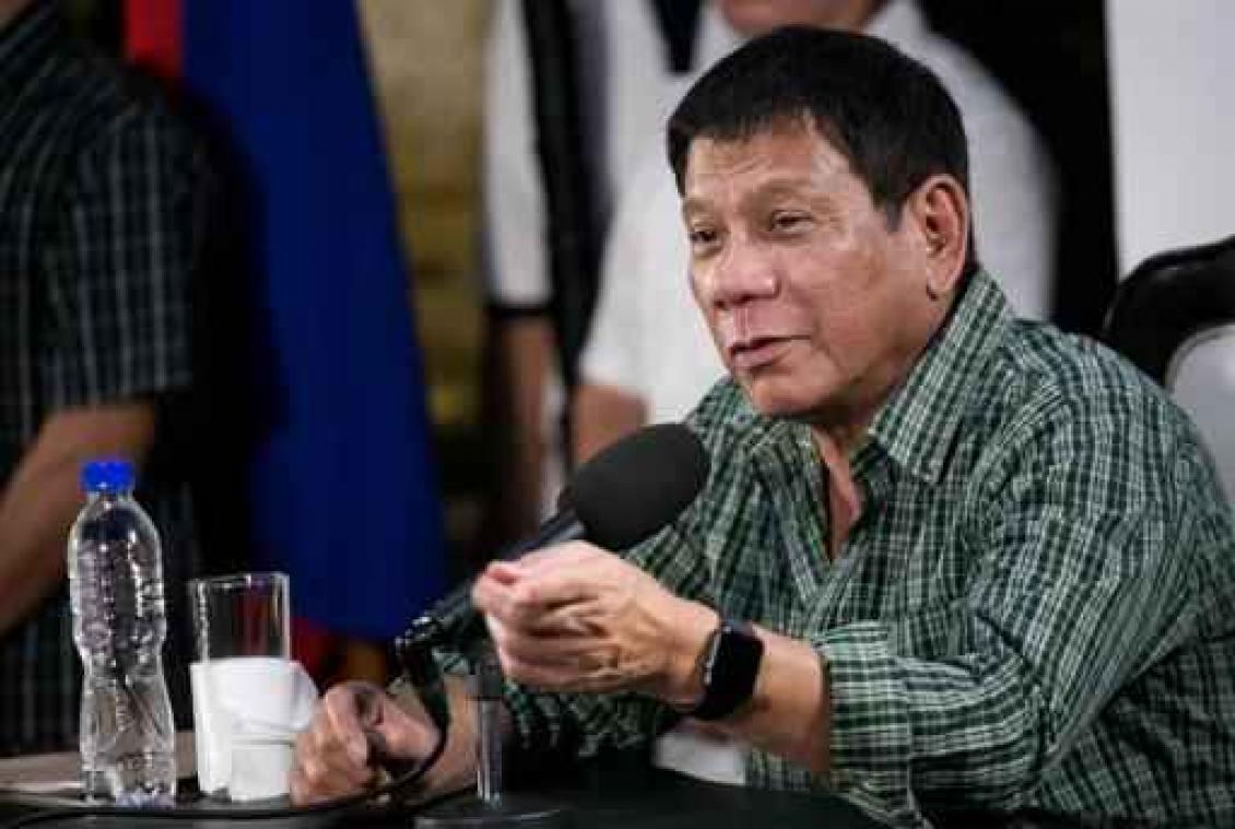Duterte benoemt Filipijns kabinet - Premie op het hoofd van drugsdealers