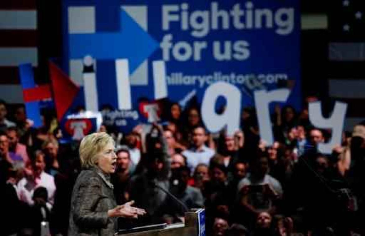 "Peiling der peilingen": slechts twee procentpunt verschil tussen Clinton en Trump