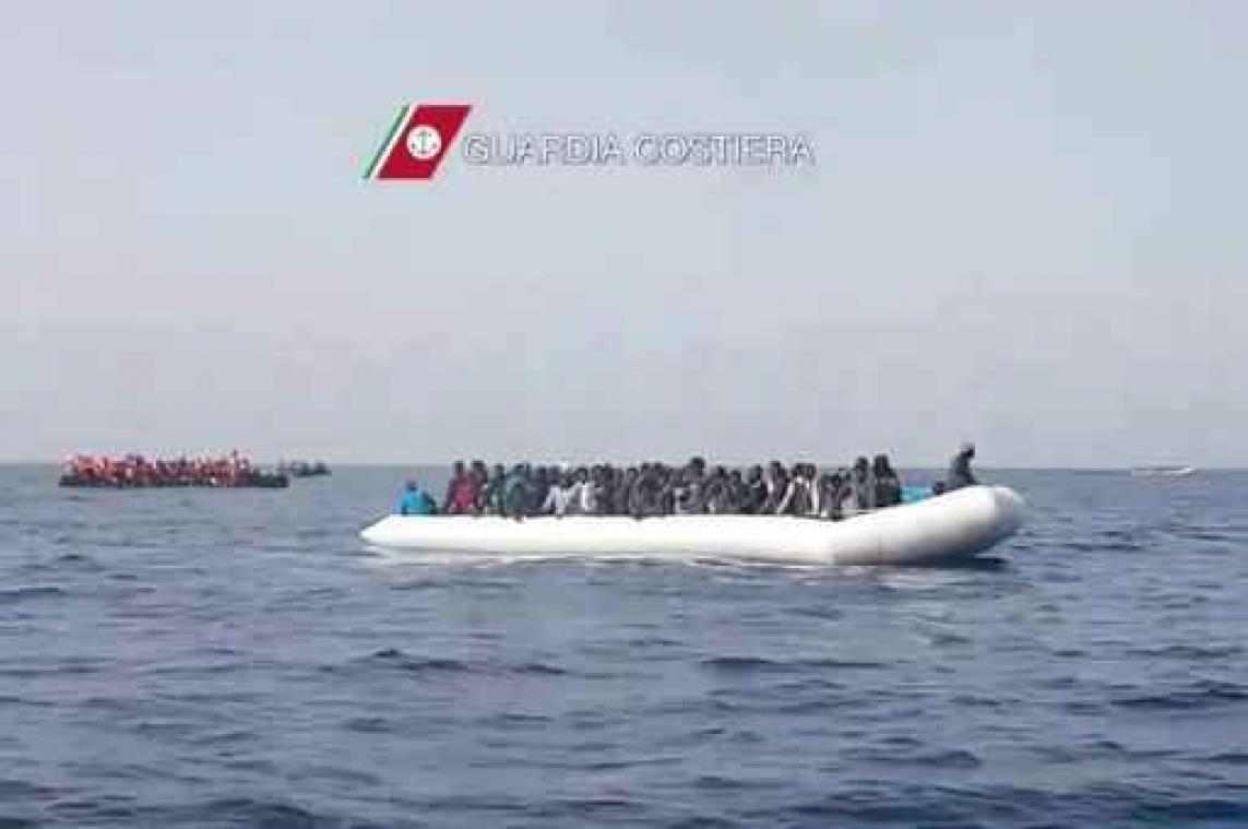 Schip met honderden migranten gekapseisd ten zuiden van Kreta